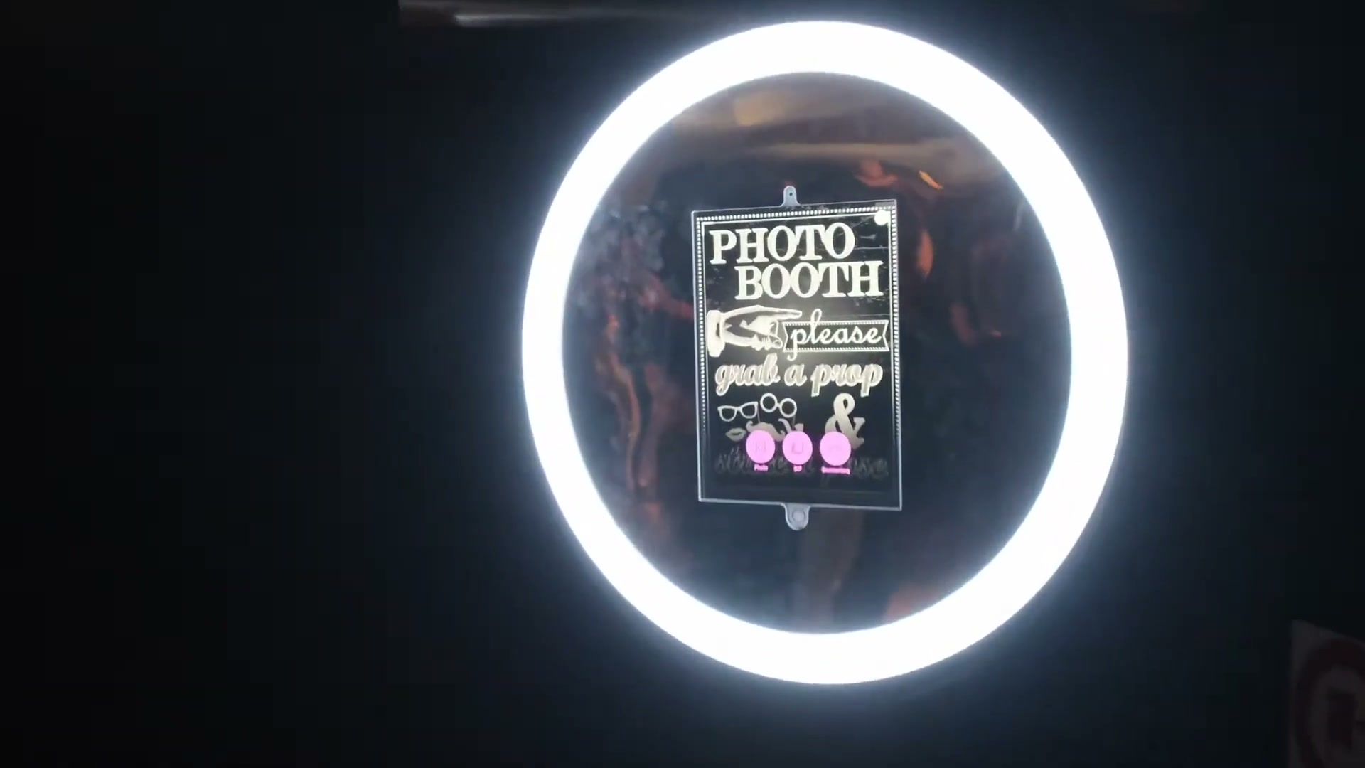 Photobooth libre-service installé pour un événement corporatif